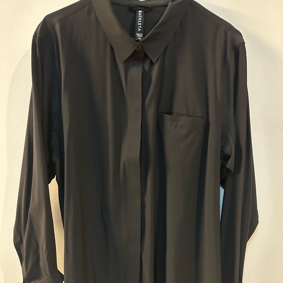 Athleta urbanite button front shirt - Picture 2 of 2